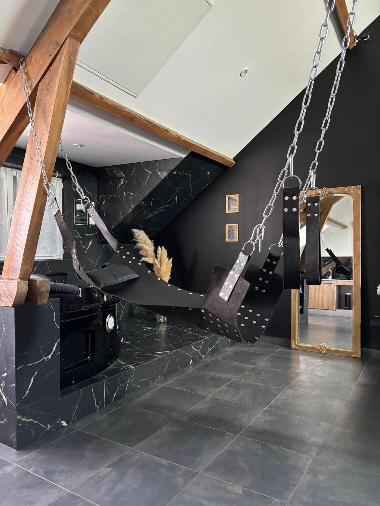Love Room A Montargis Eksteriør billede